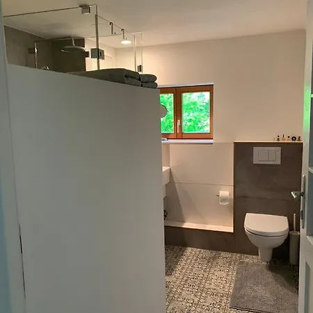 Kuenstlerzimmer Apartment