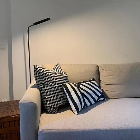 Kuenstlerzimmer Apartment