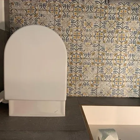 Apartment Kuenstlerzimmer *